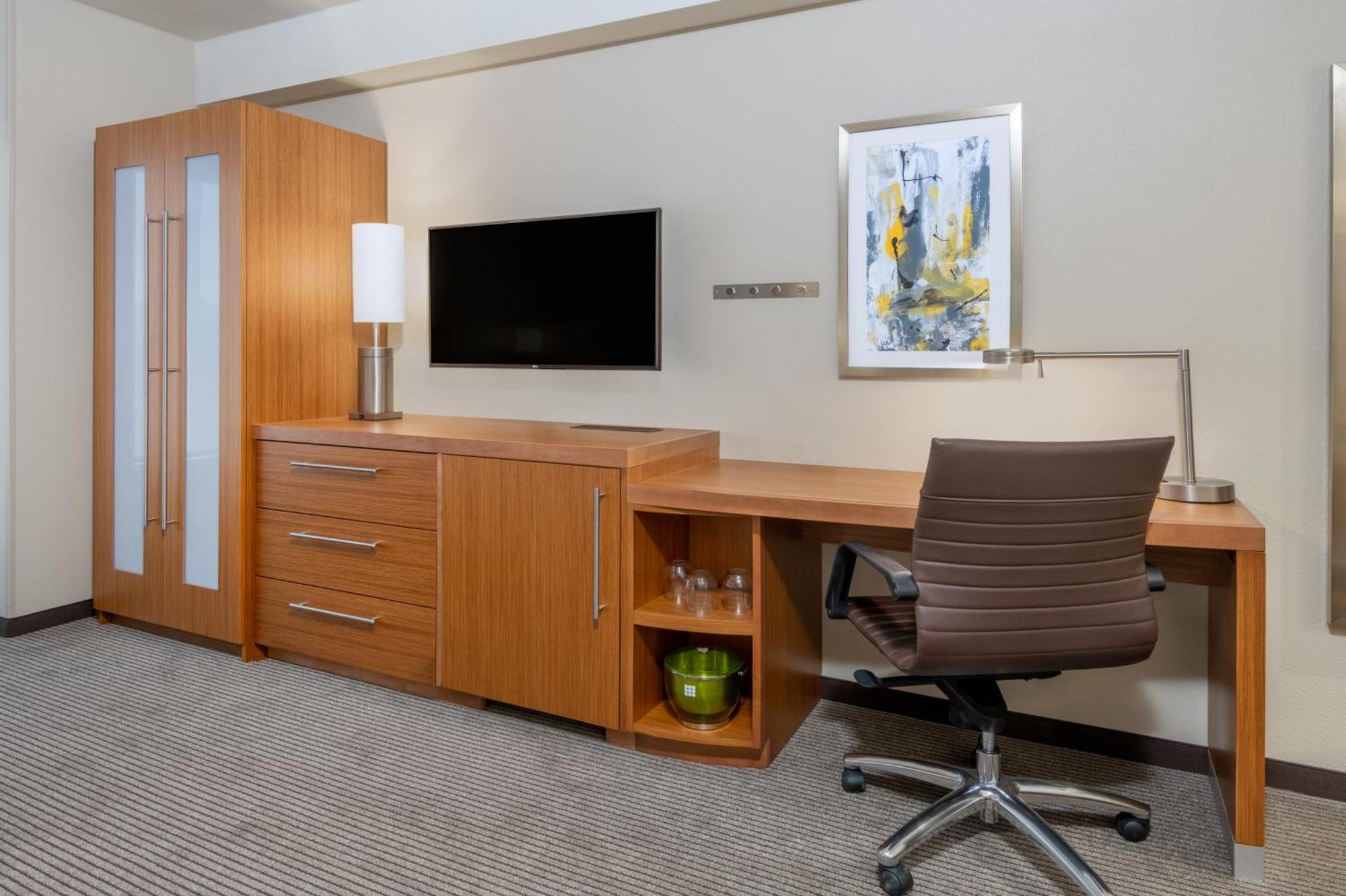 Hyatt Place San Jose Airport Bagian luar foto